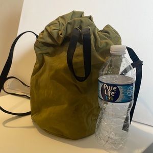 Baggu Olive Green medium bucket bag